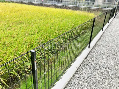 ブロック塀 （化粧ブロック） 太陽エコブロックス 普通CB  スチールメッシュ フェンス YKKAP イーネット3F型 スチール柱 境界・メッシュ