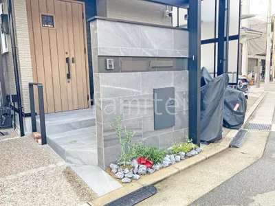 門柱 壁タイル貼り LIXIL アヴァンティ 郵便受けポスト YKKAP エクステリアポストG3型 宅配ボックス Panasonic コンボミドル