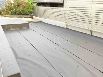 防草シート敷き