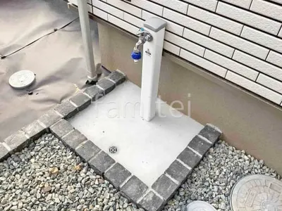 ピンコロ囲い水受け(パン) 土間モルタル仕上げ 洗い場