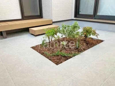 タイルデッキ 壁3面  LIXIL グレイスランド ベーシック