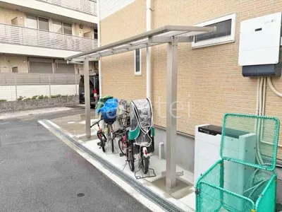 １階テラス屋根 （雨除け） YKKAP 独立式 レセパ Tタイプ フラット屋根 独立式 スタンダード