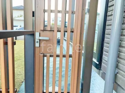 勝手口門扉 F&F ラインスタイル門扉(内開き) 片開き