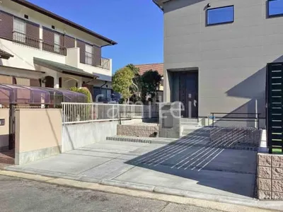 新築シンプル オープン外構