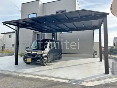 本体色 カームブラック 屋根色 ブラックマット