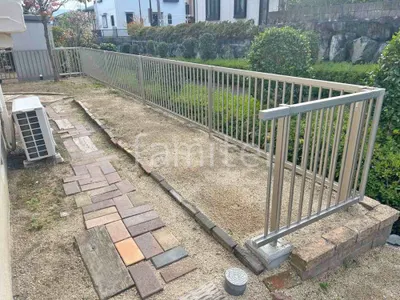 アルミ形材 フェンス YKKAP シンプレオT1型 縦格子22本 