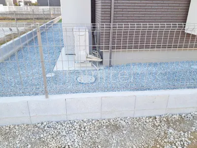 ブロック塀 （化粧ブロック） 太陽エコブロックス 普通CB  スチールメッシュ フェンス YKKAP イーネット3F型 スチール柱 境界・メッシュ