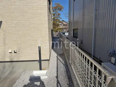 犬走り 伊吹砂利敷き バラス砕石 防草シート加工