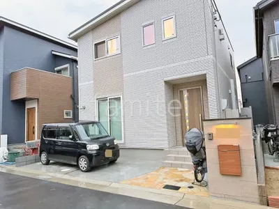 新築シンプル オープン外構