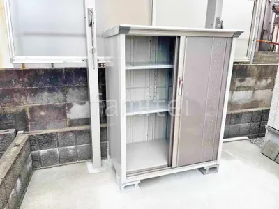 本体色 カーボンブラウン