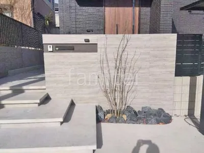 門柱 壁タイル貼り タカショー 木製調セラ ウォール RC杉板 郵便受けポスト YKKAP エクステリアポストG3型