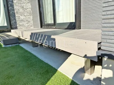 人工木デッキ  LIXIL 人工木 樹ら楽ステージ 