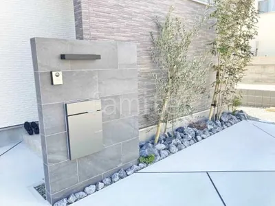 門柱 壁タイル貼り LIXIL アヴァンティ 宅配ボックス ユニソン ヴィコDB100