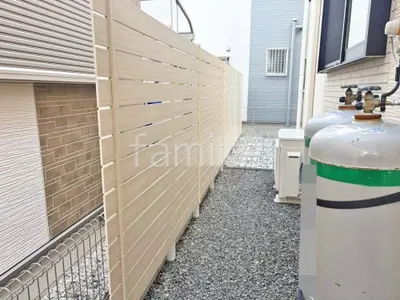 人工木・樹脂 フェンス（木調） F＆F マイティウッド デコll 高尺タイプ 目隠し 木調・ラティス 樹脂