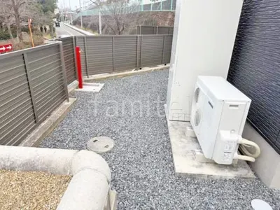 犬走り 防犯砂利敷き バラス砕石 防草シート加工