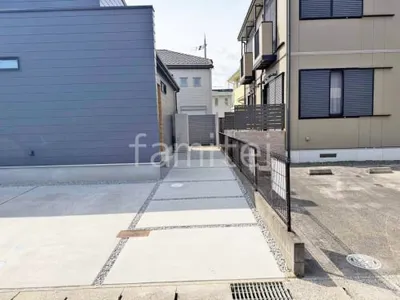 玄関アプローチ 土間コンクリート