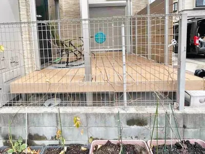 人工木デッキ  LIXIL 人工木 樹ら楽ステージ 