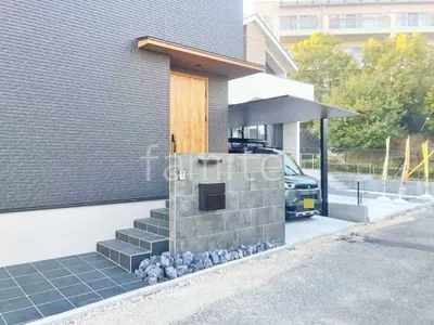 新築シンプル オープン外構