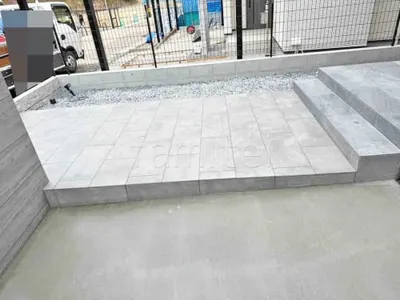 玄関アプローチ 床タイル貼り タカショー セラレバンテ