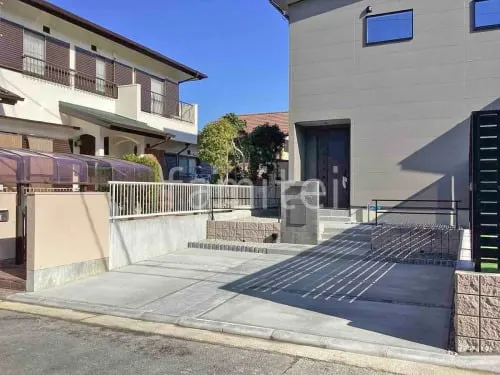 川西市 新築シンプル オープン外構