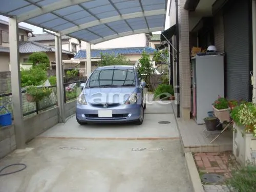 車庫土間コンクリート 目地レンガライン