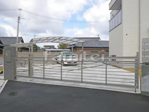 ガレージまわり 駐車場屋根 駐輪場屋根 土間コンクリート 門扉