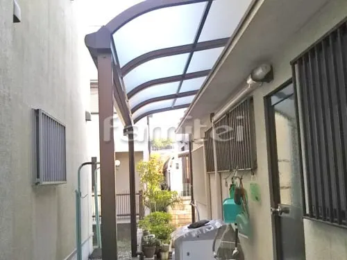 勝手口屋根 YKKAP ソラリアテラス屋根 1階用 R型アール屋根