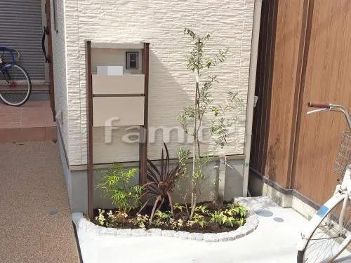 シンボルツリー オリーブ 常緑樹 下草 低木 植栽の外構施工例 シンボルツリー オリーブ 常緑樹 下草 低木 植栽の外構施工例