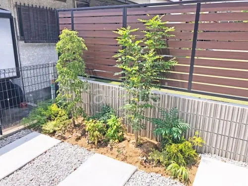 シンボルツリー キンモクセイ 常緑樹 植栽の外構施工例（現場