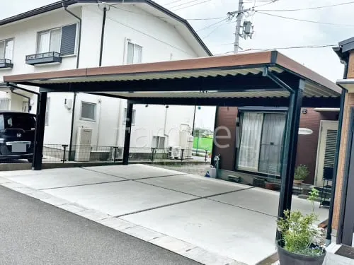 カーポート3台 (横ワイド トリプル) LIXIL 木製調 カーポート カーポート3台 (横ワイド トリプル) LIXIL 木製調 カーポート