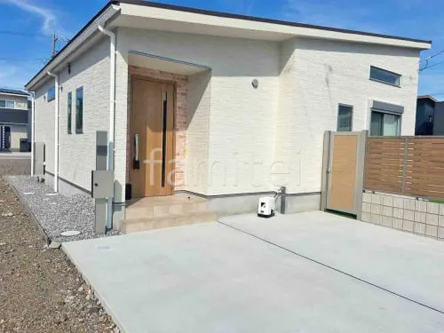 機能門柱 YKKAP シンプレオポストユニット1型 パターン5 駐車場ガレージ床 土間コンクリート