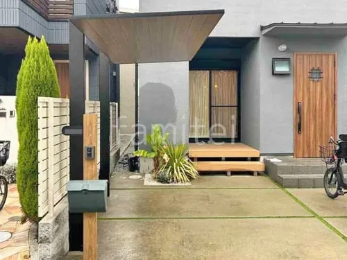 柱色 ブラック 屋根色 チェリーウッド