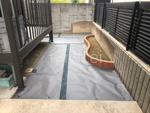 防草シート敷き