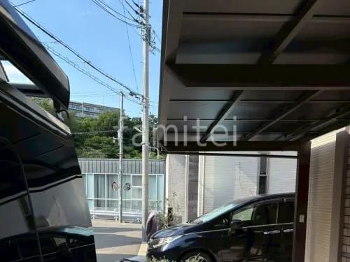 本体色：オータムブラウン屋根色：ブラックマット