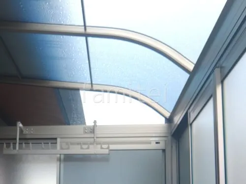 本体色 アーバングレー 屋根色 かすみ(熱線吸収)