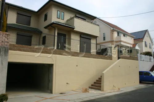 高台クローズ外構