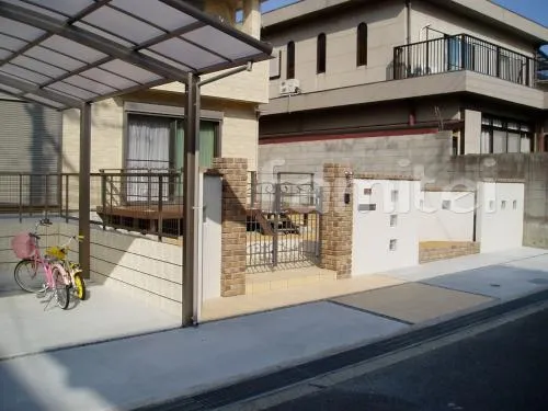 新築セミクローズ外構