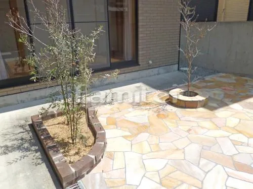 レンガ積み花壇 ユニソン プログエステートブリック ストレート シャドーブラウン カーブ曲線デザイン 植栽移植