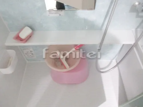 スリムカウンター 床ホワイト タイル調