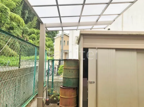 本体色 シャイングレー 屋根色 クリアマット