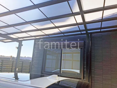 本体色 ブラック 屋根色 クリアマット