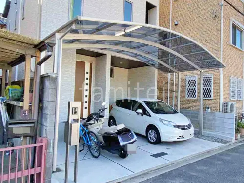 本体色 プラチナステン 屋根色 アースブルー