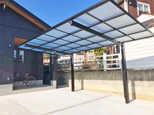 本体色 カームブラック 屋根色 クリアマット