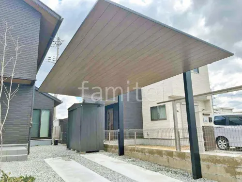 柱色 ブラック 屋根色 チェリーウッド