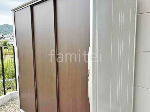 本体色 ウッディココア