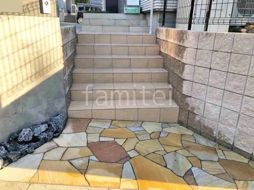 玄関アプローチ 床石貼り 乱形石 石英岩