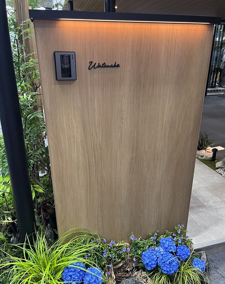 YKK　ルシアスウォール　ナチュラルオーク色