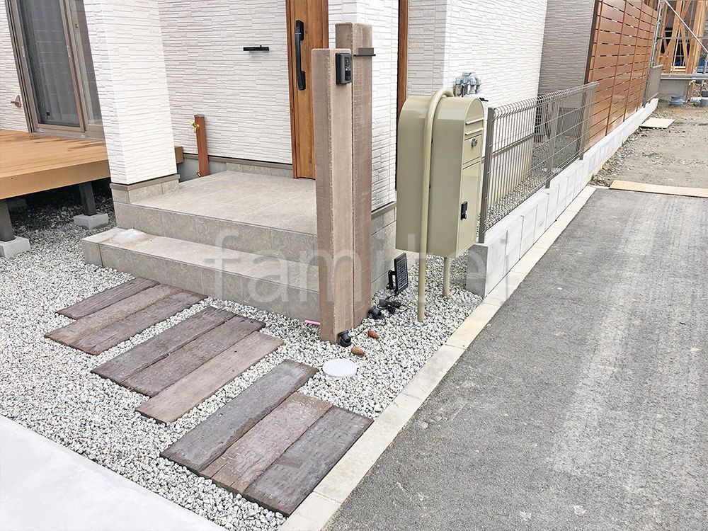 ボンボビ　枕木敷き　施工例