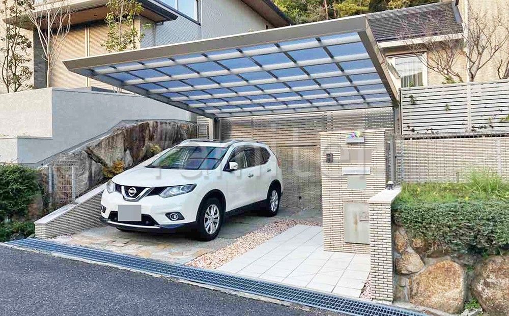 後方柱カーポート　四国化成　マイポートNext　施工例