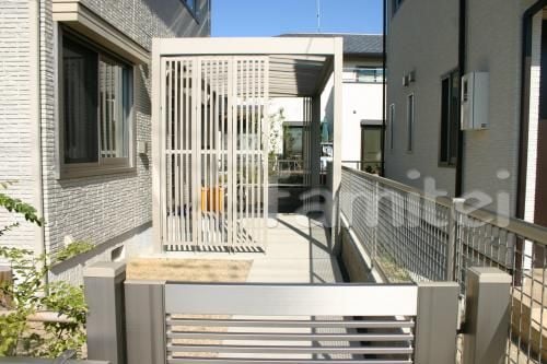 玄関目隠し　角柱